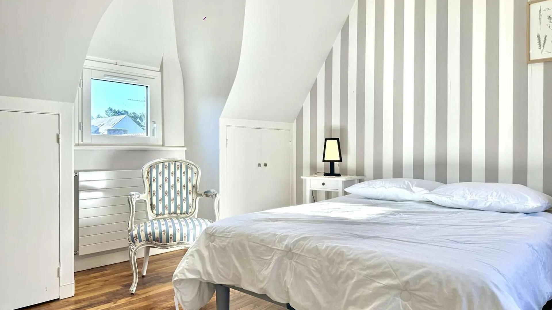 Holiday home Maison 5 Chambres A 150 M De La Plage, Renovee, Jardin, Proche Restaurants Et Commerces - Fr-1-481-161 Benodet