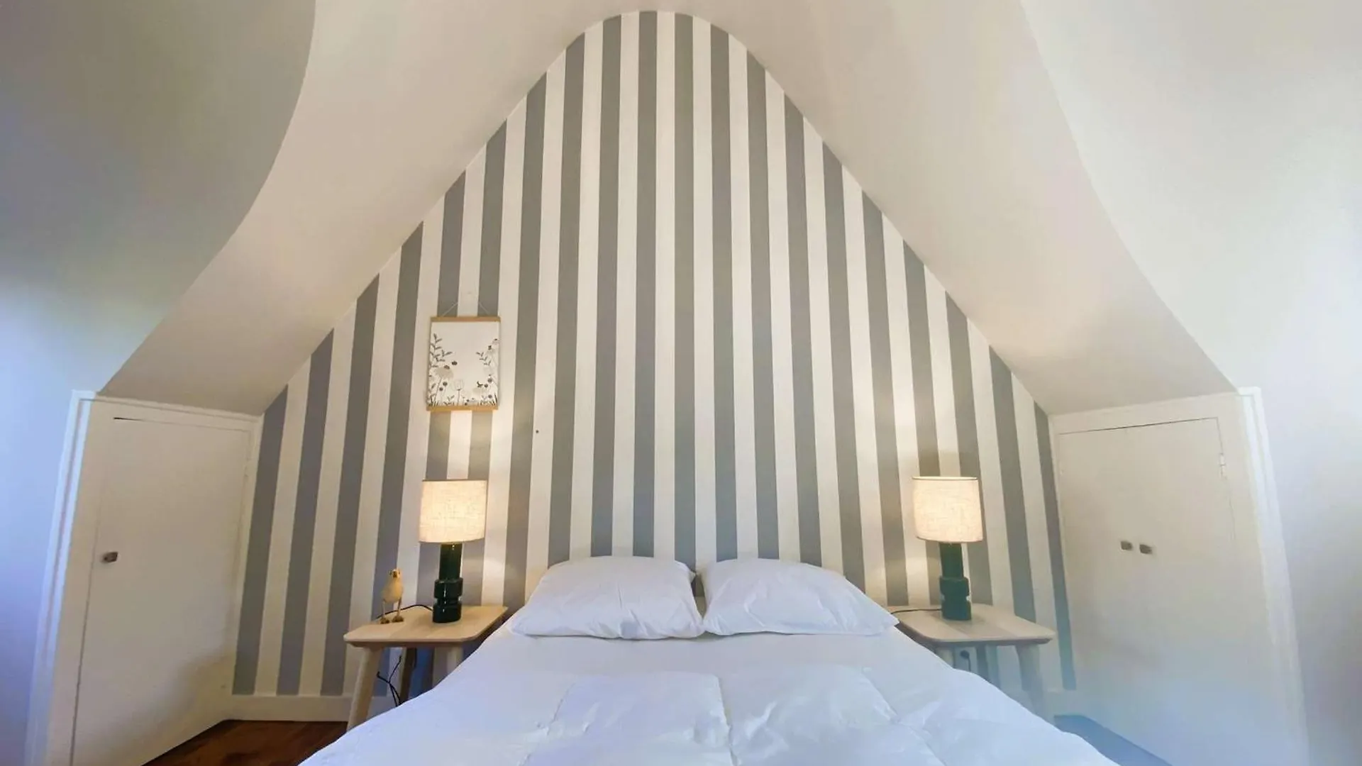 Holiday home Maison 5 Chambres A 150 M De La Plage, Renovee, Jardin, Proche Restaurants Et Commerces - Fr-1-481-161 Benodet